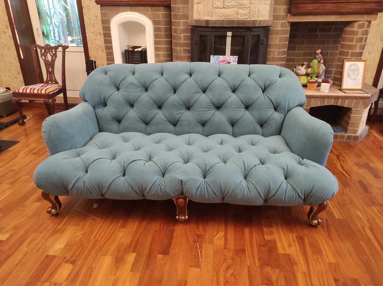 Перетяжка дивана. Новоалтайск